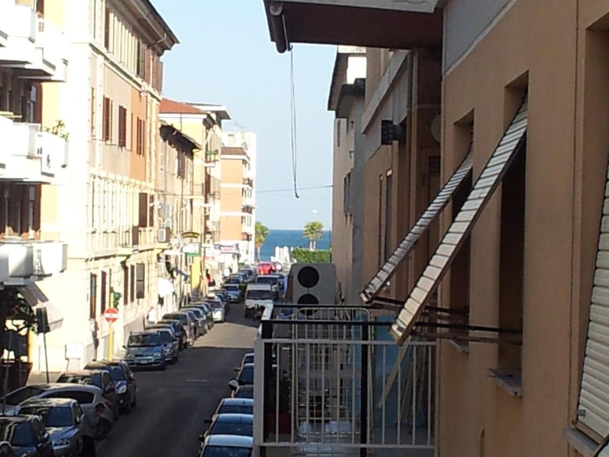 B&B Dimora Di Traiano Террачина Экстерьер фото